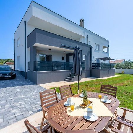 Domus Alba Apartments Pula Exterior foto